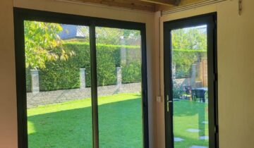 Comment installer l&rsquo;électricité dans un studio de jardin ?