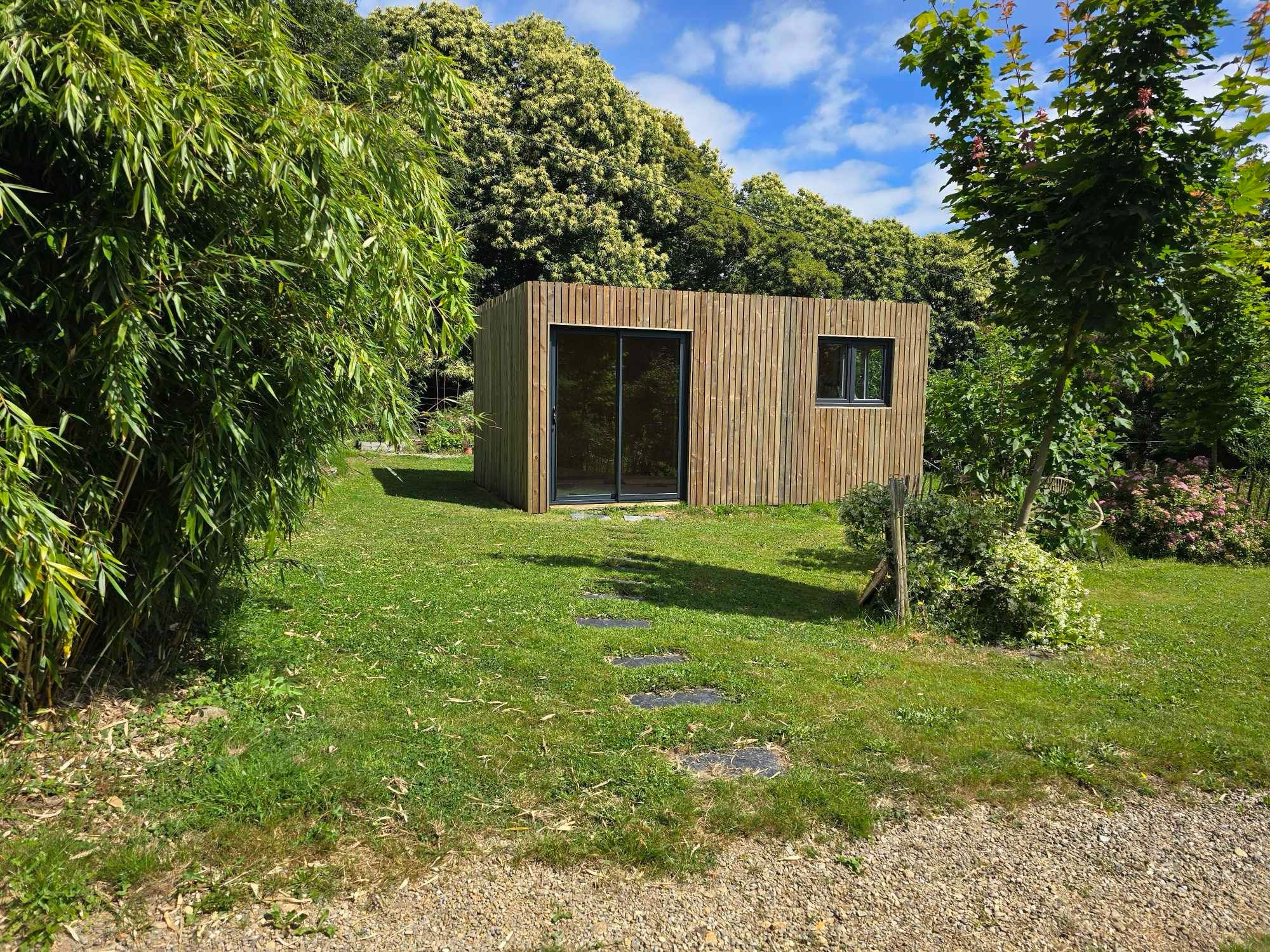 studio de jardin, installer un studio de jardin dans une résidence secondaire